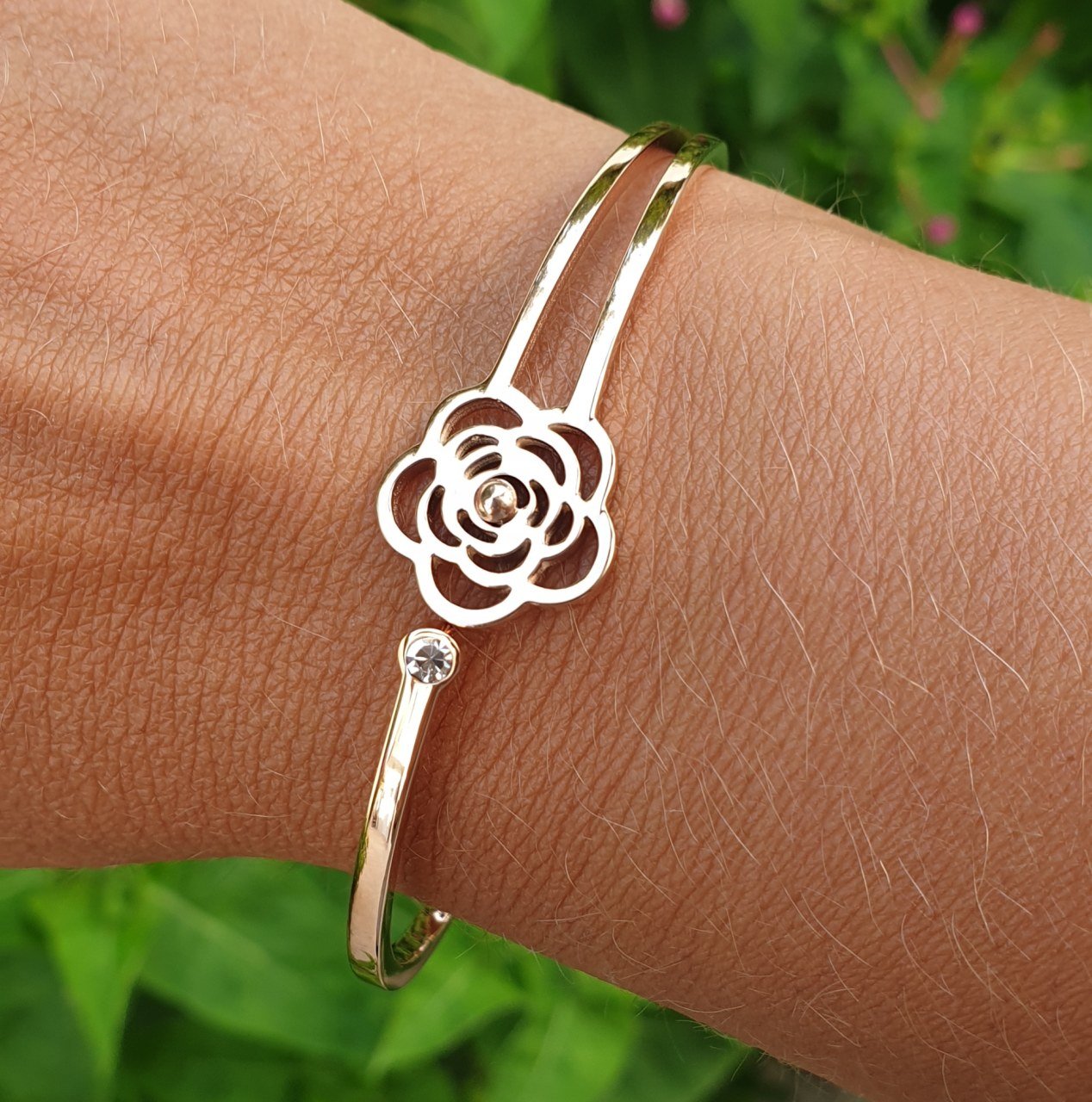 Çelik Çiçek Kelepçe Bileklik