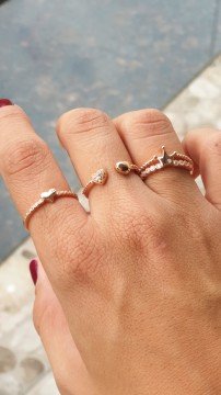 Zirkon Taşlı Taç Yüzük