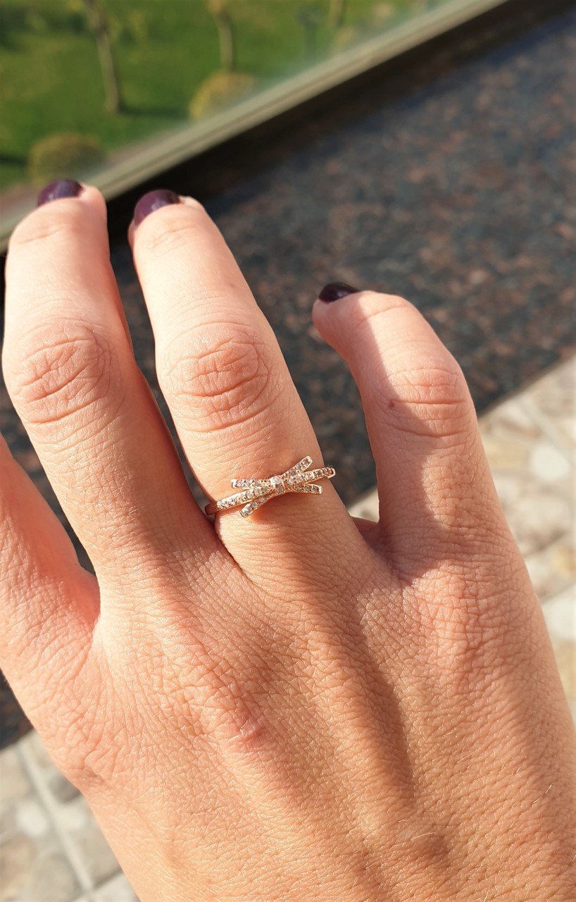 Zirkon Taşlı Kurdele Yüzük