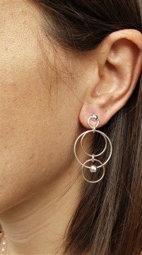 Taşsız Sallantılı Halka Küpe