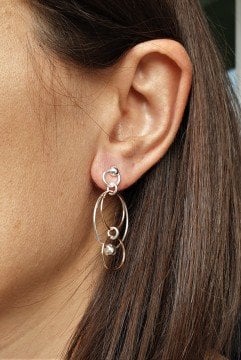 Taşsız Sallantılı Halka Küpe