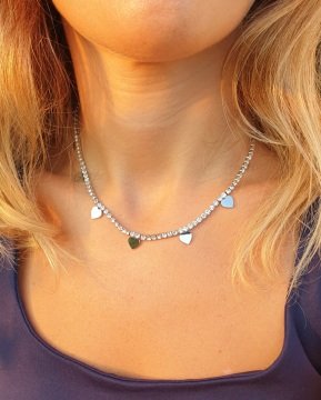 Kalpli Taşlı Çelik Kolye