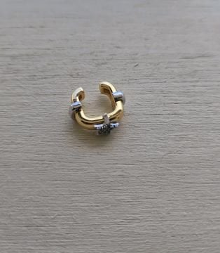 Çelik Kare Kıkırdak Küpe