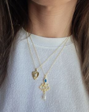 Beyaz Baget Kalp Kolye