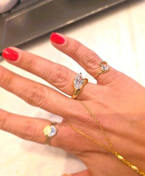 Asimetrik Badem Taş Yüzük